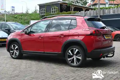 Peugeot 2008 1.2 PureTech 130 2018