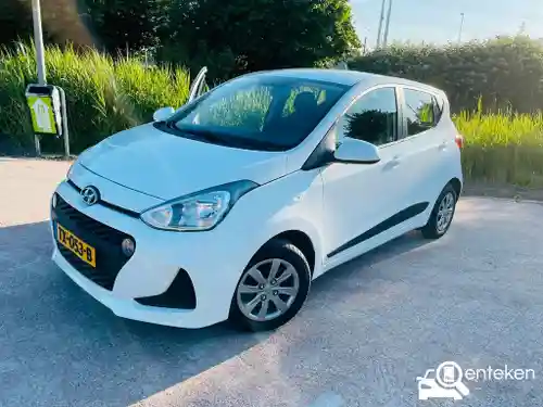 Hyundai i10 1.0 blue 2018