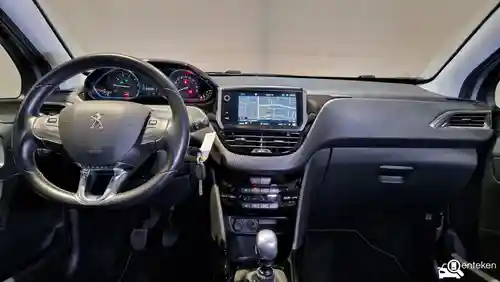 Peugeot 2008 1.2 PureTech 130 2018