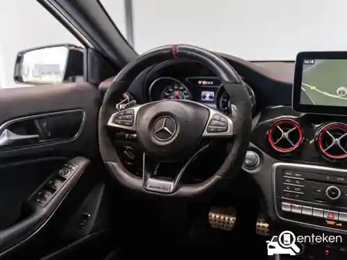 Mercedes-Benz GLA 45 AMG 2017