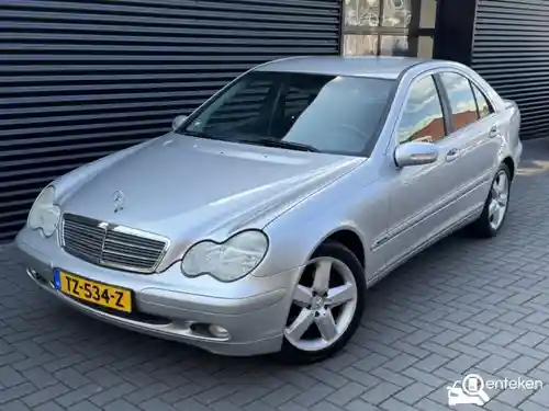Mercedes-Benz C 180 2003