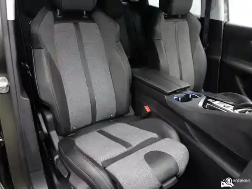 Peugeot 3008 1.2 PureTech 130 2018
