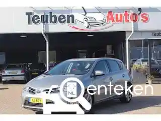 Toyota Auris 1.8 Hybrid 2013