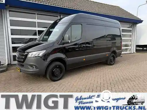 Mercedes-Benz Sprinter Standard 319 CDI 2024