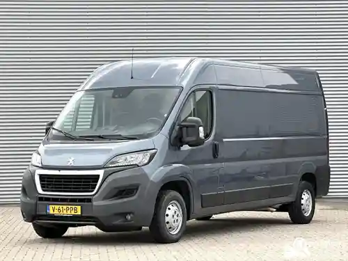 Peugeot Boxer 335 2.2 BlueHDi 140 2021