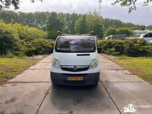 Opel Vivaro 2,9t 2.0 CDTI 2013