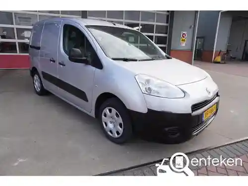 Peugeot Partner HDi 90 2013