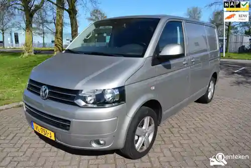 VW Bedrijfswagens T5 California Beach 2.0 BiTDI 2015