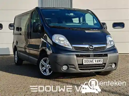 Opel Vivaro 2,9t 2.0 CDTI 2014