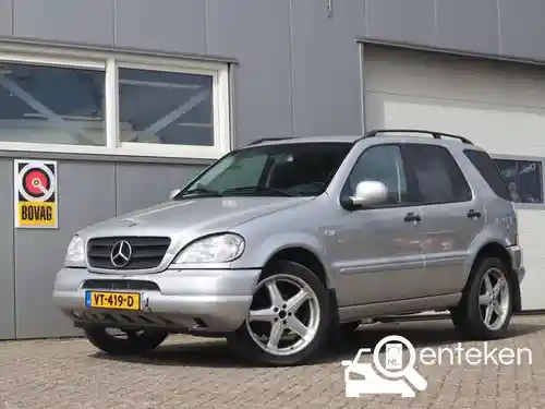Mercedes-Benz ML 270 CDI 2001