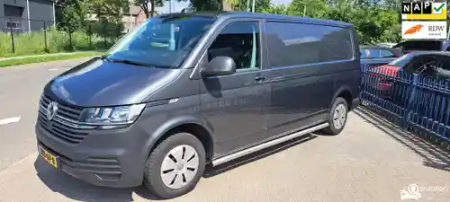 VW Bedrijfswagens T6.1 2.0 TDI BMT 2023