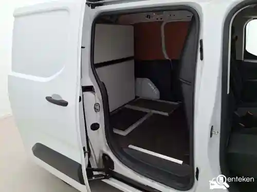 Opel Combo Cargo 1.5 Diesel 2023