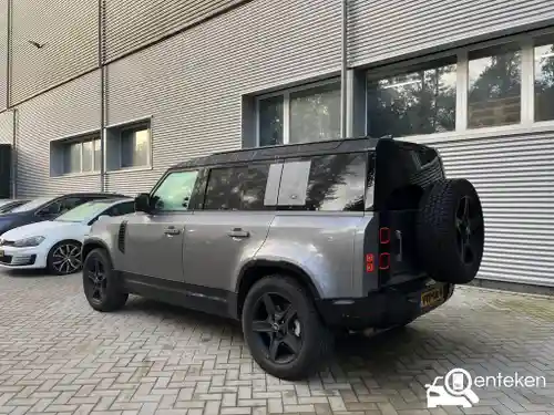 Land Rover Defender 110 P400 2023