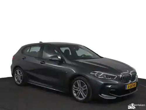 BMW 118i 2021