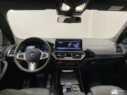 BMW iX3 2023