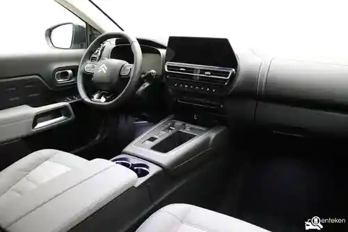 Citroen C5 Aircross PureTech 130 2024