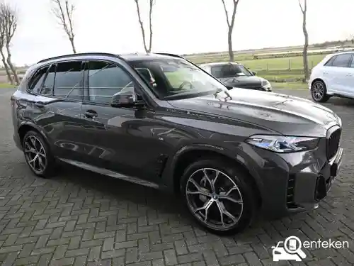 BMW X5 xDrive50e 2023