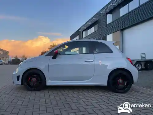 Abarth 595 2019