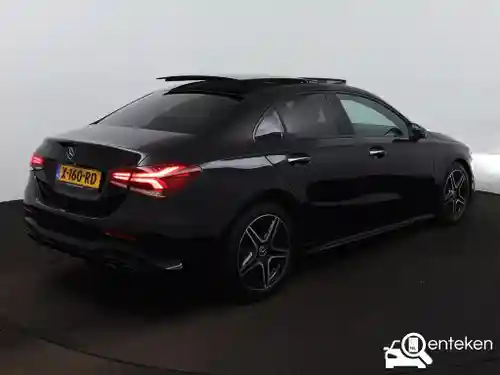 Mercedes-Benz A 180  2022