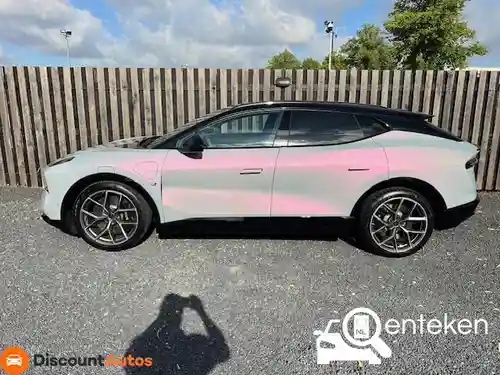 Lotus Eletre 2023