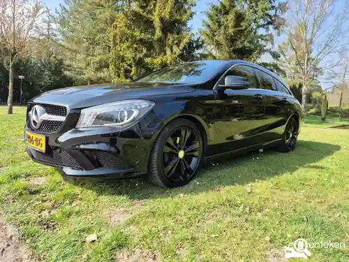 Mercedes-Benz CLA Shooting Brake 180 2016