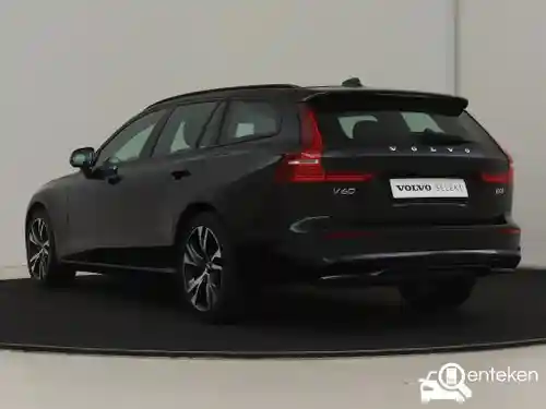 Volvo V60 B3 2023