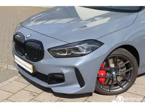 BMW 118i 2024