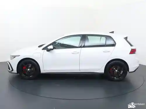 VW Golf 1.4 eHybrid 2021