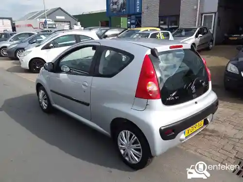 Peugeot 107 1.0 70 2008