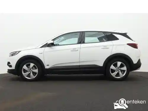 Opel Grandland X 1.6 DI Turbo Hybrid 2021