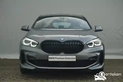 BMW 118i 2023