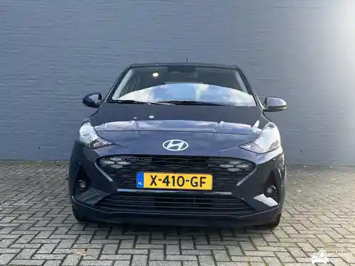 Hyundai i10 1.0 2024