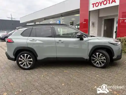 Toyota Corolla Cross 2.0 Hybrid 2023