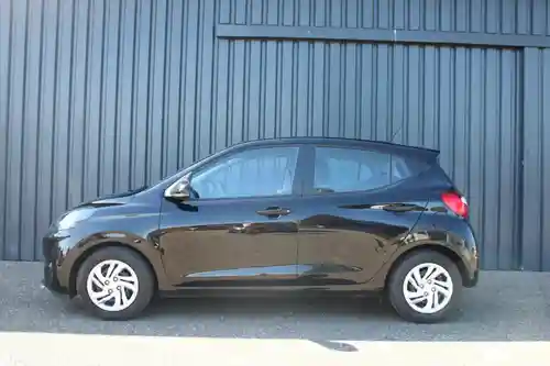 Hyundai i10 1.0 2024