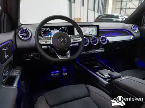 Mercedes-Benz EQB 250+ 2024