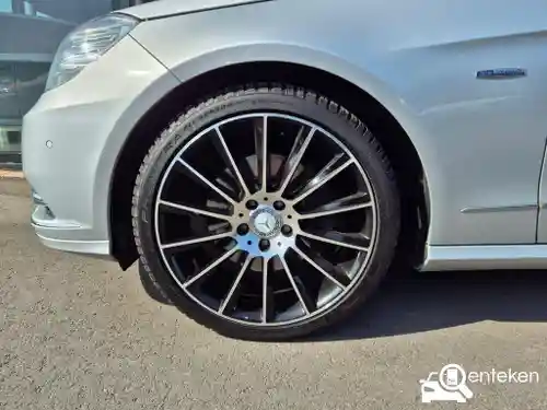 Mercedes-Benz E 350 BlueEFFICIENCY 2010