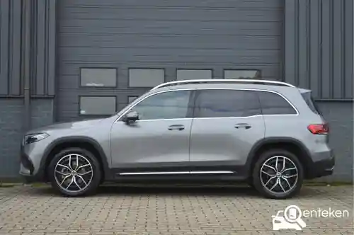Mercedes-Benz EQB 250 2023