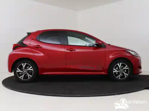 Toyota Yaris 1.5 Hybrid 116 2024