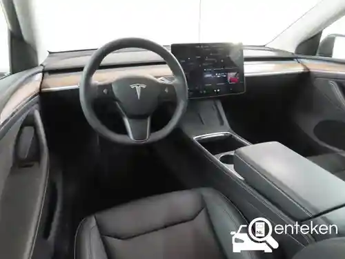 Tesla Model Y Maximum Range 2024