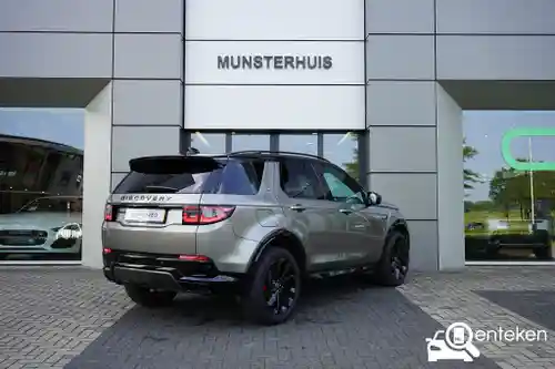 Land Rover Discovery Sport P300e 2024