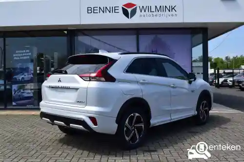 Mitsubishi Eclipse Cross 2.4 Plug-In Hybrid 2024