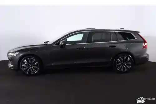 Volvo V60 T6 2024