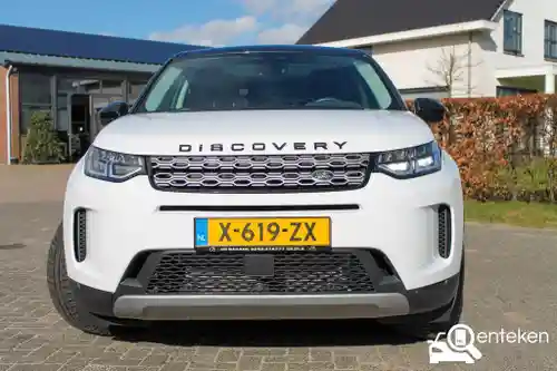 Land Rover Discovery Sport P300e 2021