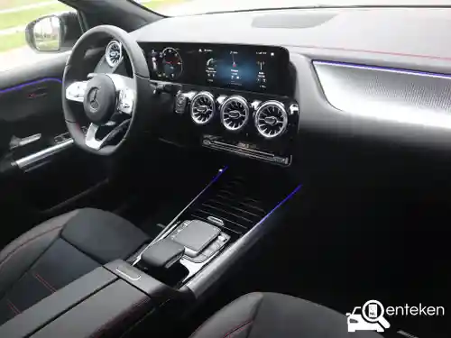 Mercedes-Benz EQA 250+ 2024