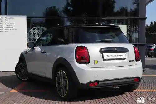 MINI  Cooper SE 2022