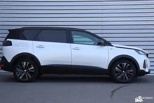 Peugeot 5008 1.2 PureTech 130 2024