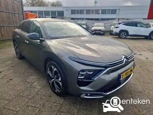 Citroen C5 X Hybrid 225 2024