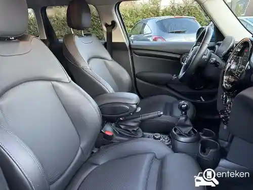 MINI  One 2022