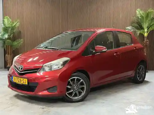 Toyota Yaris 1.0 2012