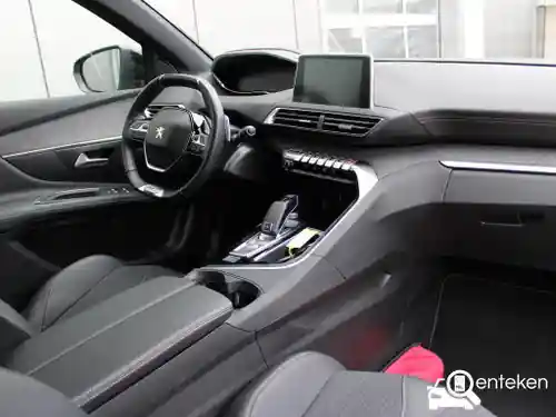 Peugeot 3008 1.2 PureTech 130 2020